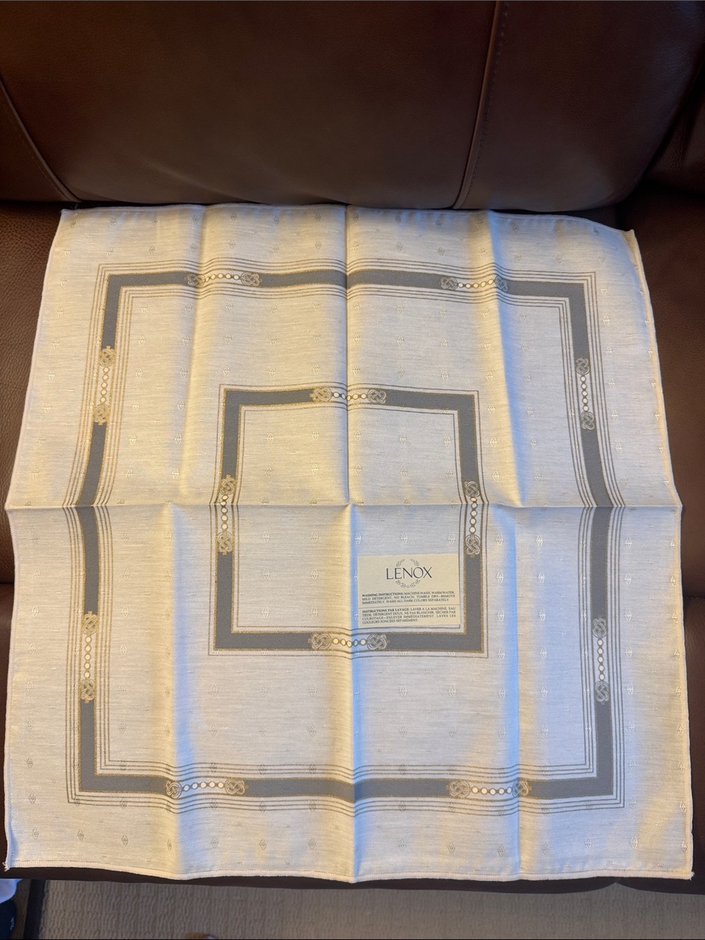 Vintage New Lenox luxury set of 4 dinner napkins by Sunweave